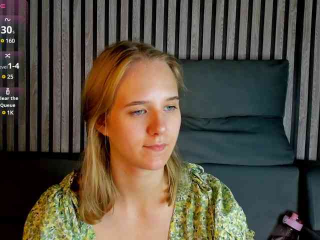 Casey-Sweeet webcam