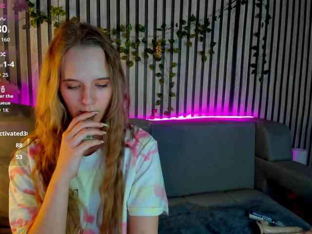 Casey-Sweeet webcam