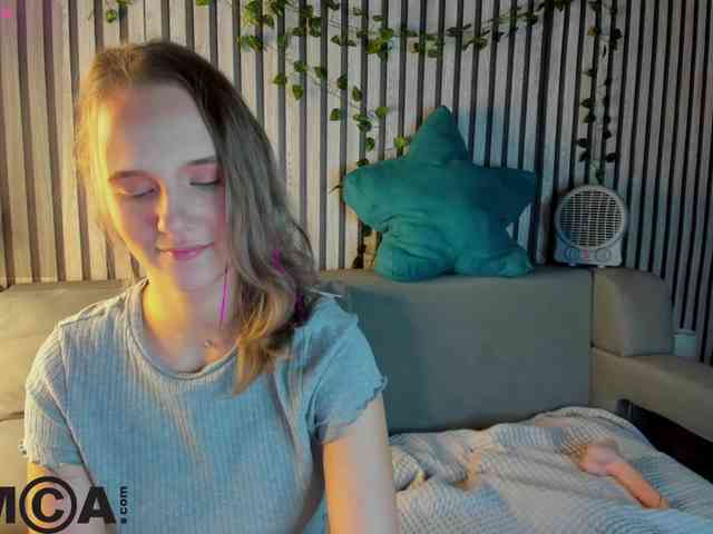 Casey-Sweeet webcam