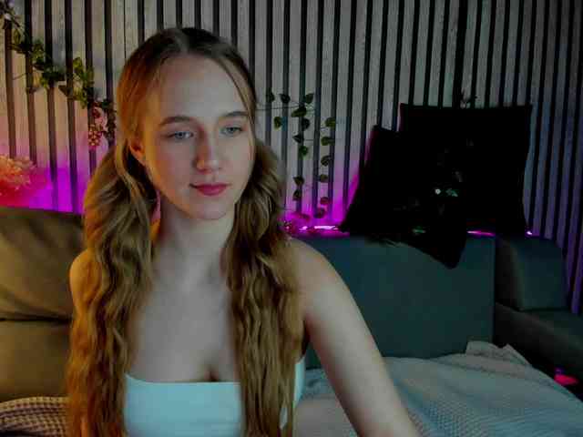 Casey-Sweeet webcam