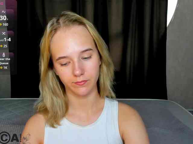 Casey-Sweeet webcam