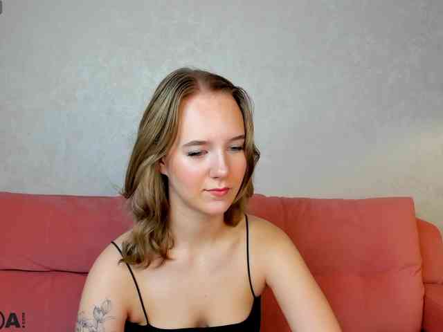 Casey-Sweeet webcam