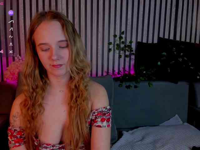 Casey-Sweeet webcam