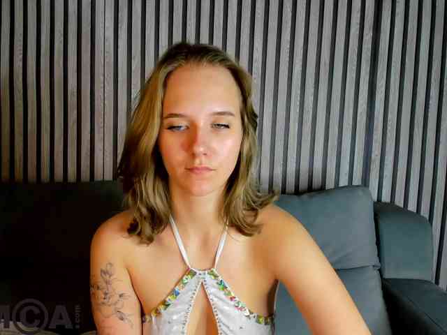 Casey-Sweeet webcam