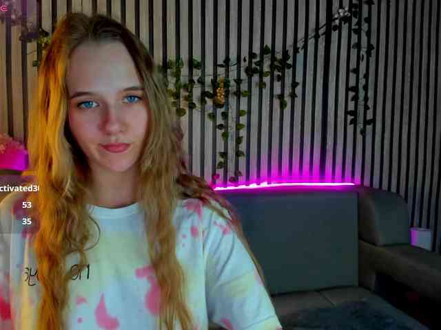 Casey-Sweeet webcam