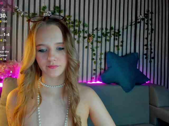 Casey-Sweeet webcam