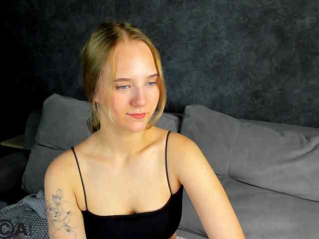 Casey-Sweeet webcam