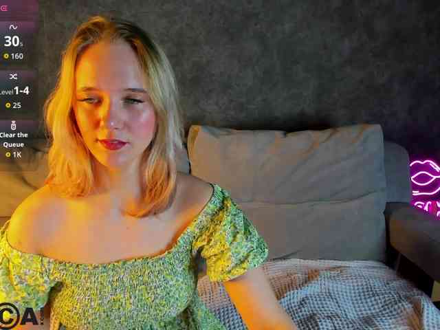Casey-Sweeet webcam