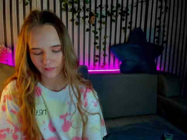 Casey-Sweeet webcam