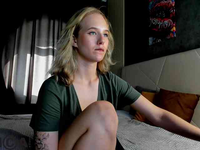 free online chat Casey-Sweeet