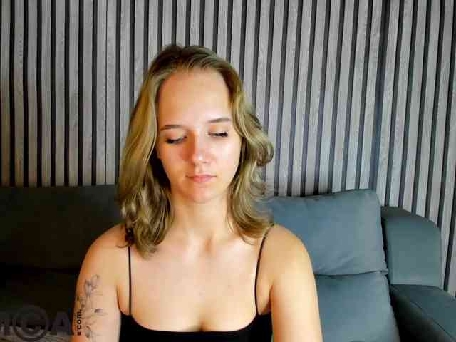 Casey-Sweeet webcam