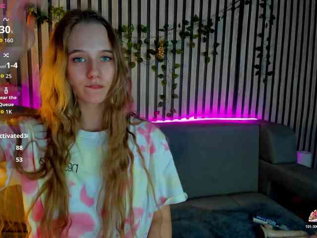 Casey-Sweeet webcam