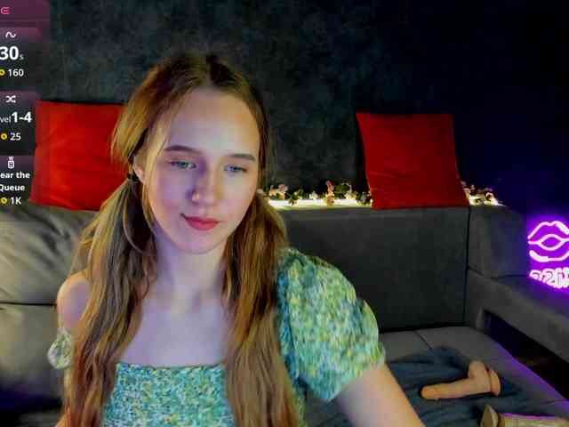Casey-Sweeet webcam