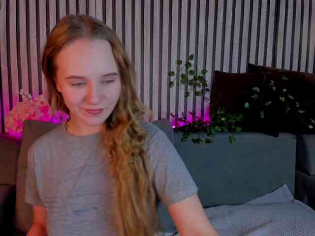 Casey-Sweeet webcam