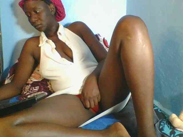 Silentqueen93 webcam