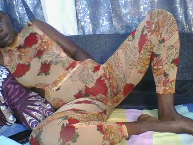 Silentqueen93 webcam