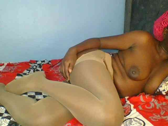 Silentqueen93 webcam