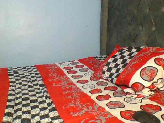 Silentqueen93 webcam