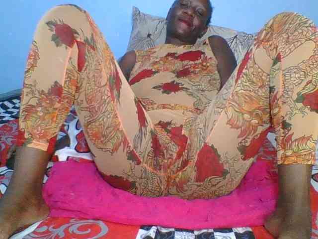 Silentqueen93 webcam