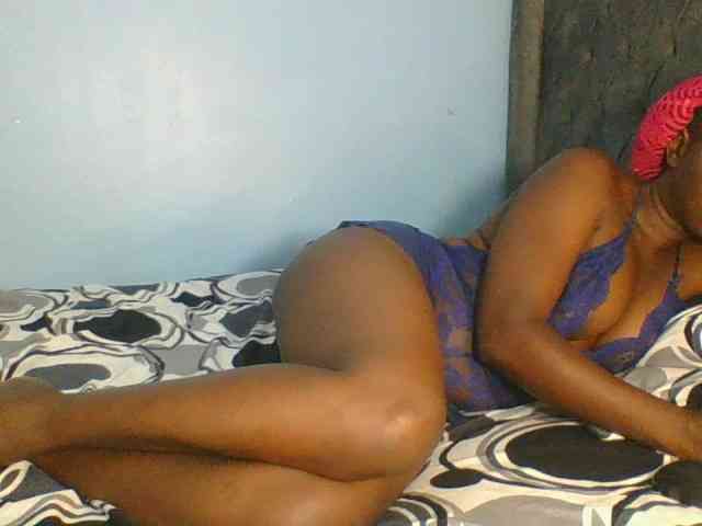 Silentqueen93 webcam