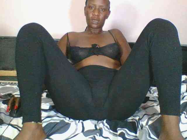 Silentqueen93 webcam