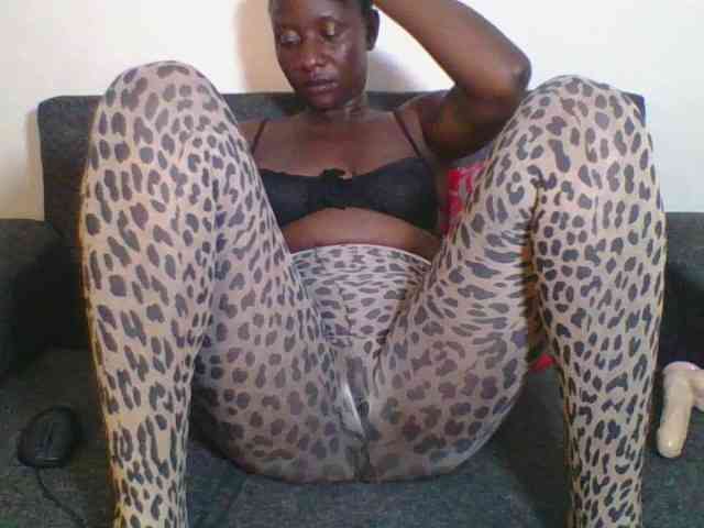 Silentqueen93 webcam