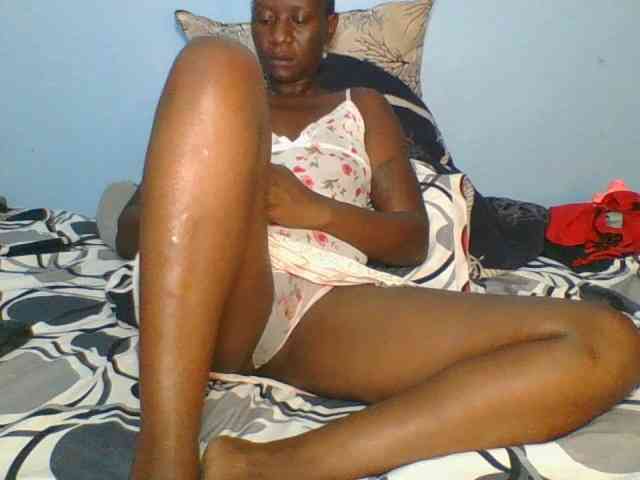 Silentqueen93 webcam