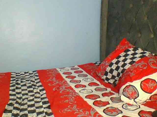 Silentqueen93 webcam