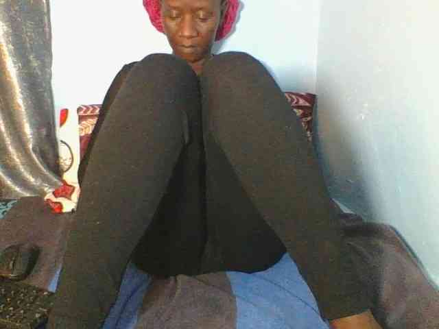 Silentqueen93 webcam