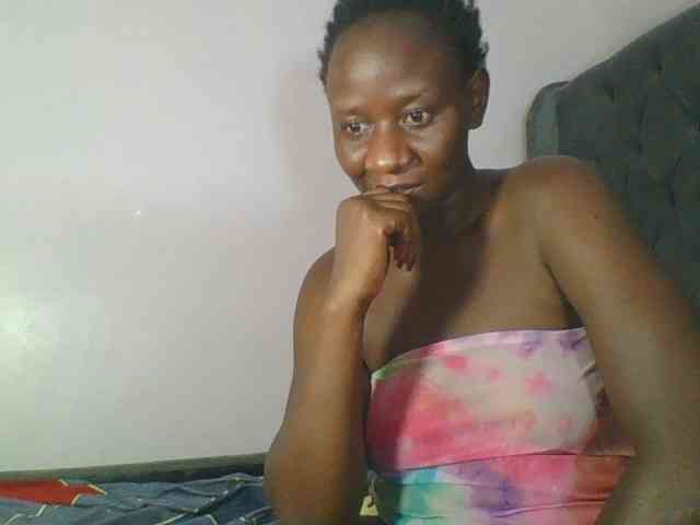 Silentqueen93 webcam