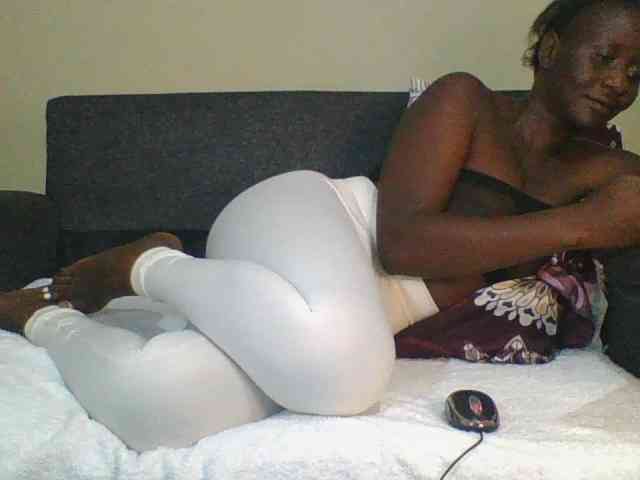 Silentqueen93 webcam