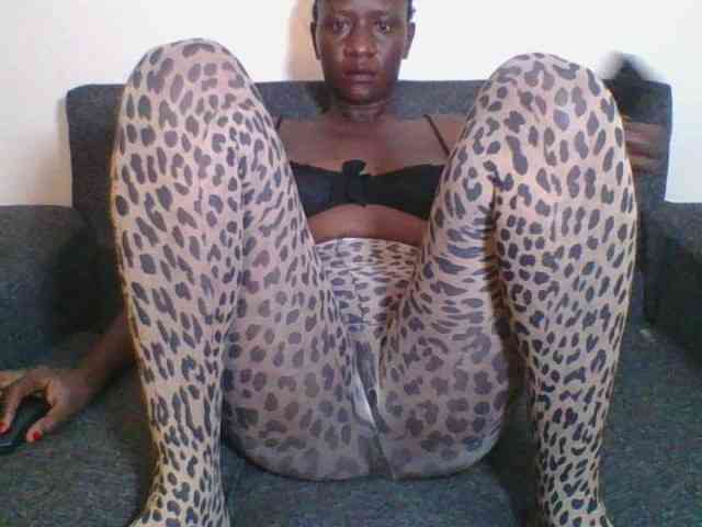 Silentqueen93 webcam