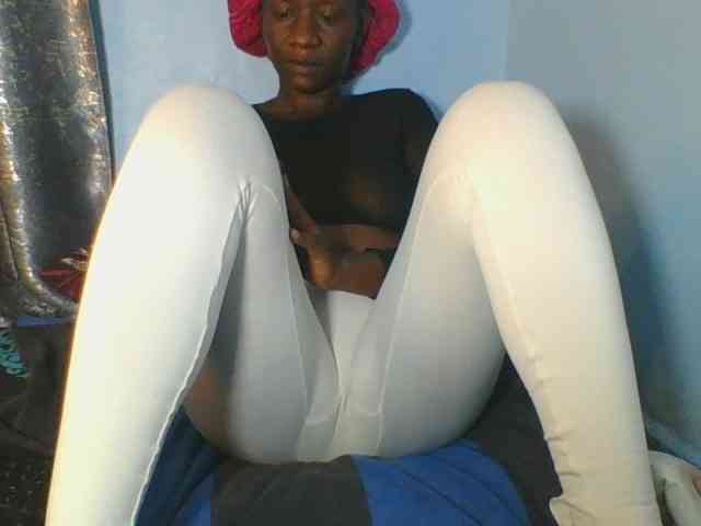 Silentqueen93 webcam