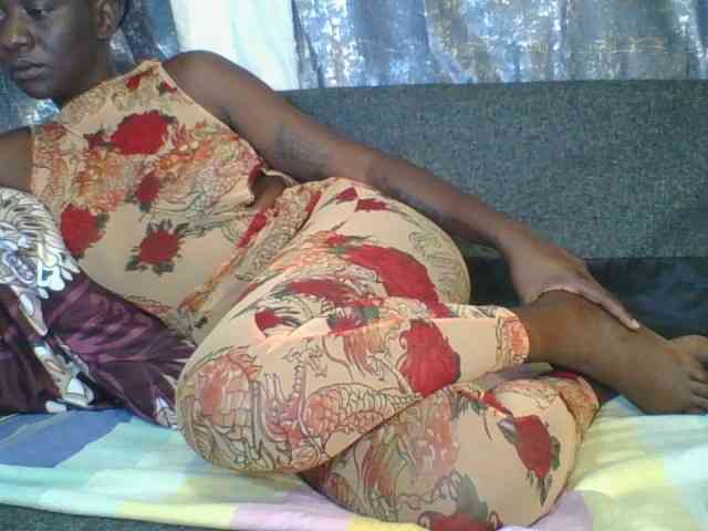 Silentqueen93 webcam