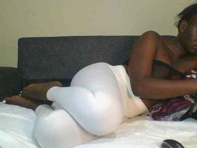 Silentqueen93 webcam
