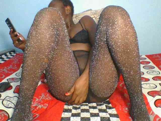 Silentqueen93 webcam