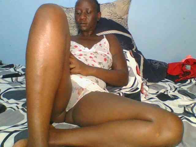 Silentqueen93 webcam