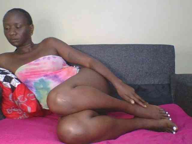 Silentqueen93 webcam