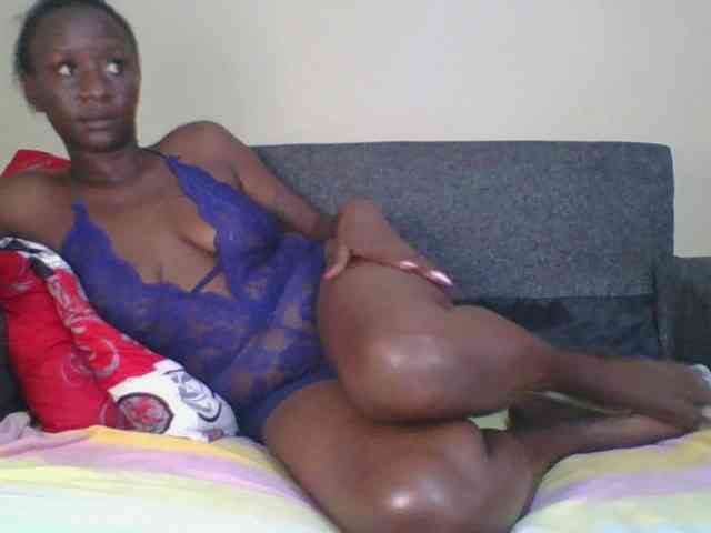 Silentqueen93 webcam