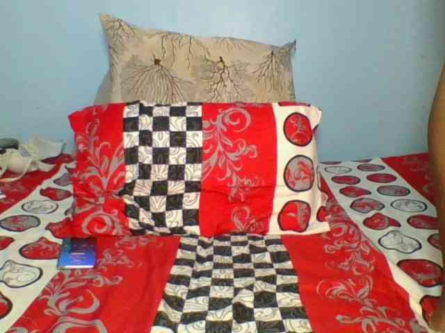 Silentqueen93 webcam