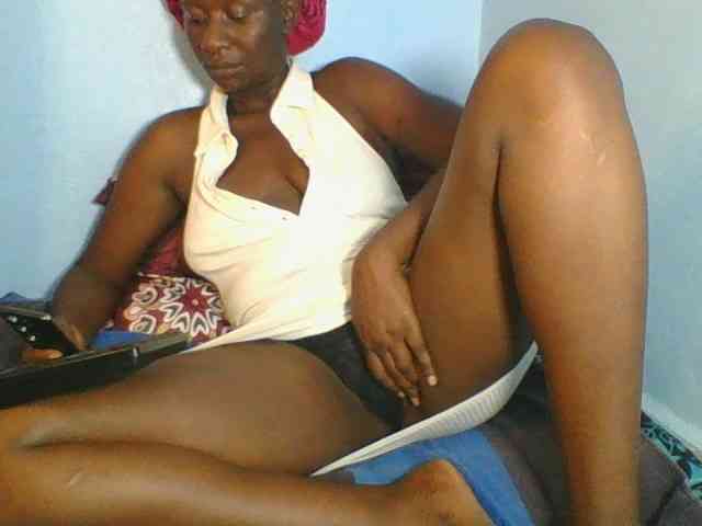 Silentqueen93 webcam