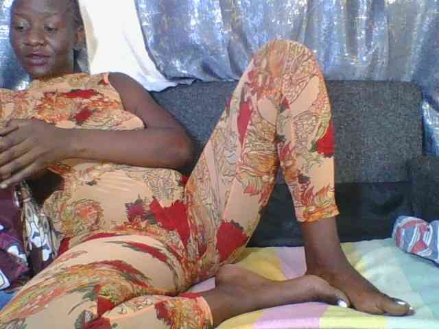 Silentqueen93 webcam