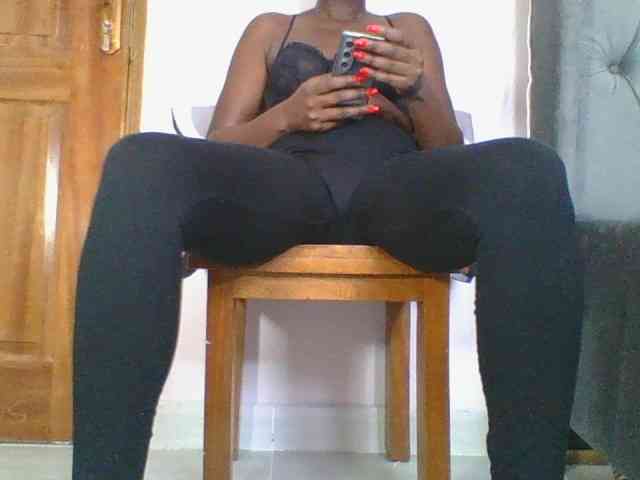 Silentqueen93 webcam