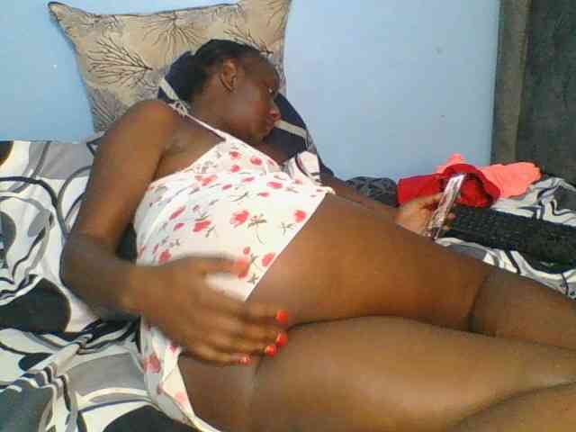 Silentqueen93 webcam