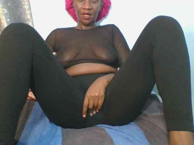 Silentqueen93 webcam