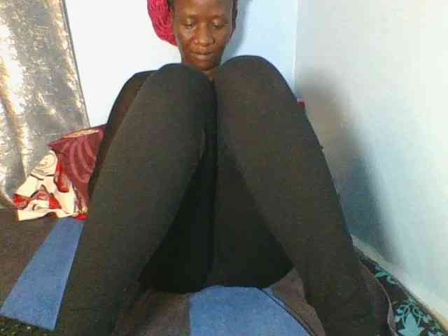 Silentqueen93 webcam