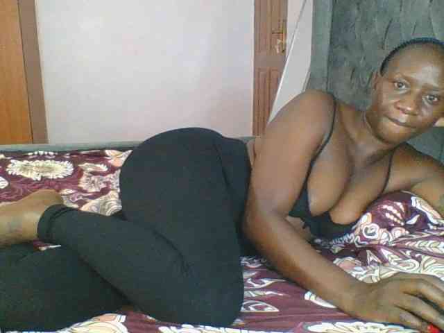 Silentqueen93 webcam