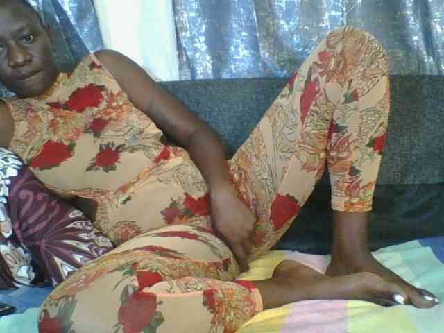 Silentqueen93 webcam