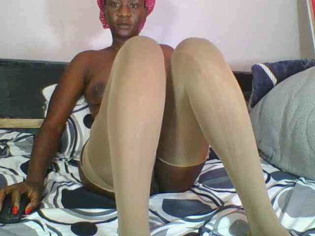 Silentqueen93 webcam