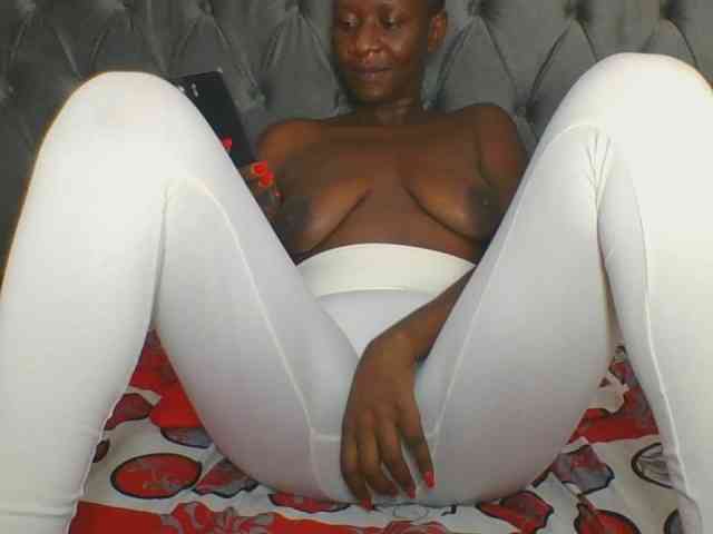 Silentqueen93 webcam